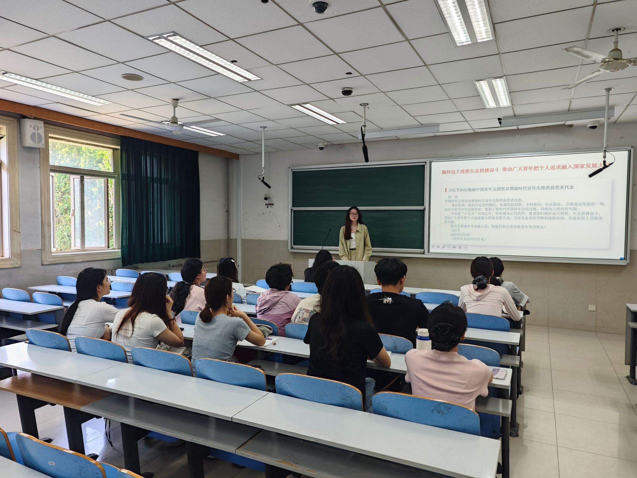 4f6d6a746bc10f0c4e1ed7c9812b5c10.jpg